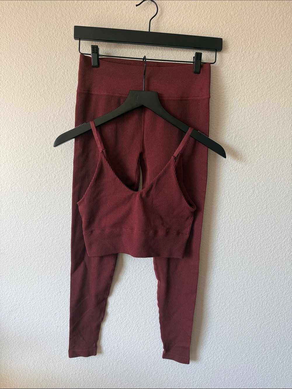 Burgundy Ribbed High-Waist Leggings + Matching Bralette Set Size M